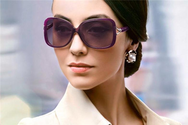 海倫凱勒墨鏡什么檔次 品牌值得信賴 海倫凱勒墨鏡什么檔次 品牌值得信賴