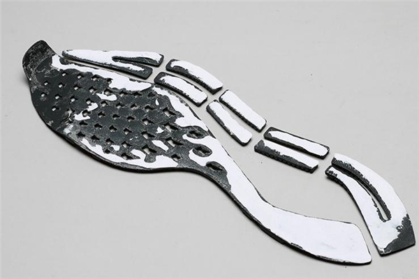 耐克飛馬35拆解 專(zhuān)業(yè)跑者的首選