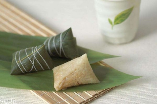 粽子微波爐加熱要多久 微波爐熱粽子的方法 粽子微波爐加熱要多久 微波爐熱粽子的方法