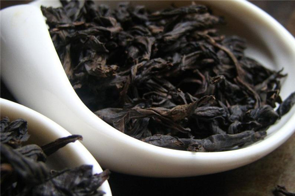 經(jīng)期可以喝大紅袍嗎 對(duì)身體不好 經(jīng)期可以喝大紅袍嗎 對(duì)身體不好