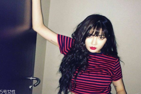 美瞳線紋后眼睛腫怎么辦 美瞳線消腫的最快方法