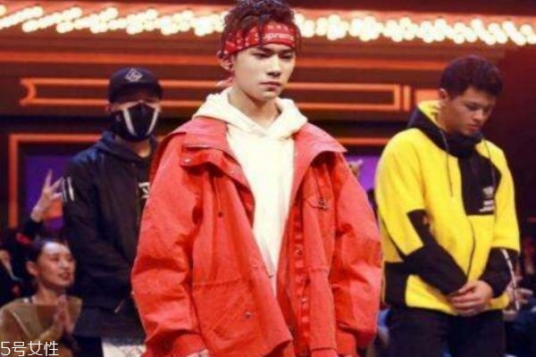 臟辮可以保持多長(zhǎng)時(shí)間 臟辮拆完頭發(fā)還能要嗎 臟辮可以保持多長(zhǎng)時(shí)間 臟辮拆完頭發(fā)還能要嗎