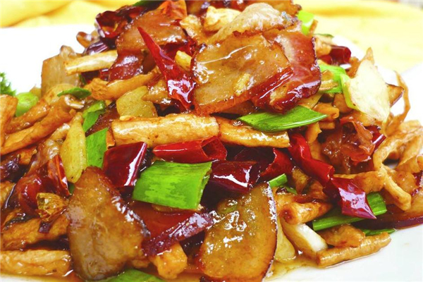 蘿卜干炒肉的做法 開胃家常菜 蘿卜干炒肉的做法 開胃家常菜