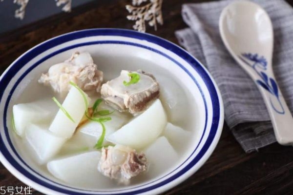 小孩夏天喝什么湯好 夏季飲食注意事項