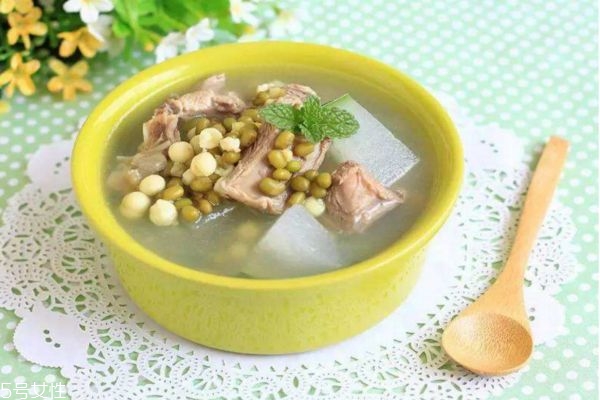 小孩夏天喝什么湯好 夏季飲食注意事項