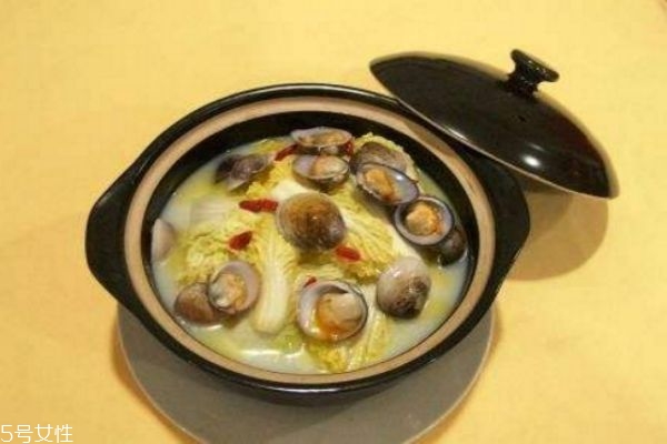 夏天喝什么湯對(duì)胃好 喝湯的禁忌 夏天喝什么湯對(duì)胃好 喝湯的禁忌