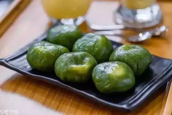 如何評(píng)判好吃的青團(tuán) 哪個(gè)牌子的青團(tuán)最好吃 如何評(píng)判好吃的青團(tuán) 哪個(gè)牌子的青團(tuán)最好吃