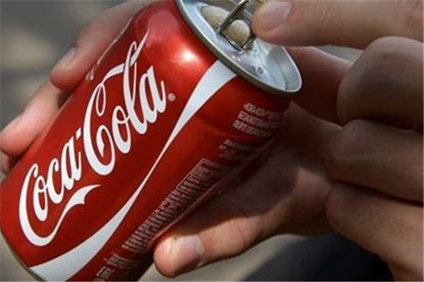 奶茶和可樂哪個熱量高 奶茶和可樂的區(qū)別 奶茶和可樂哪個熱量高 奶茶和可樂的區(qū)別