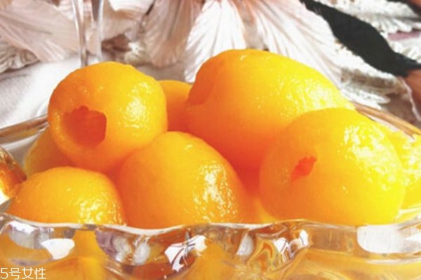 枇杷變黑了還能吃嗎 為什么剝枇杷手會黑 枇杷變黑了還能吃嗎 為什么剝枇杷手會黑