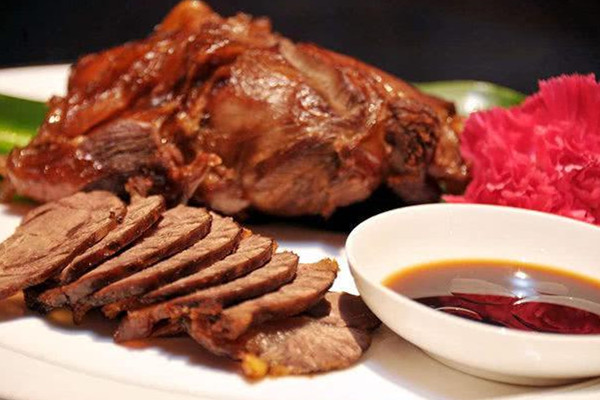 牛肉可以和菠菜一起吃嗎 牛肉營(yíng)養(yǎng)價(jià)值