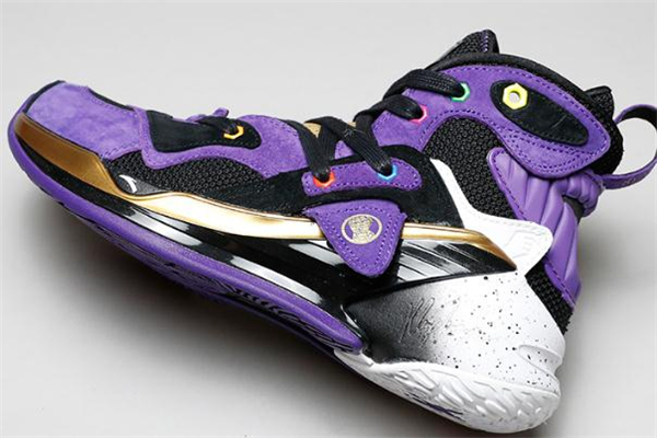 安踏kt4滅霸測評(píng) kt4滅霸開箱實(shí)物