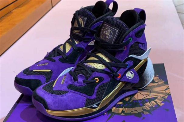 安踏kt4滅霸測評(píng) kt4滅霸開箱實(shí)物