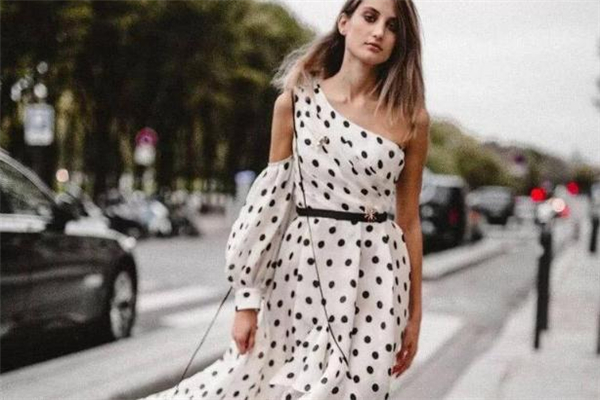 五一旅游穿什么衣服好看 三條萬(wàn)能神仙裙