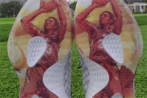 匹克閃電2019測(cè)評(píng) 路威版閃電2019開箱報(bào)告