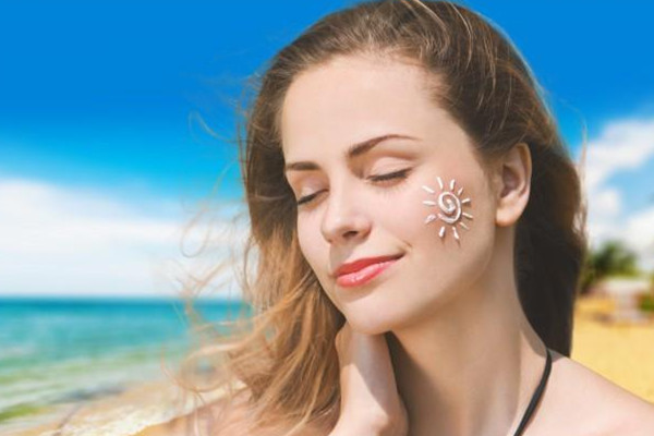 防曬霜開封一年了還能用嗎 防曬霜保質期多久