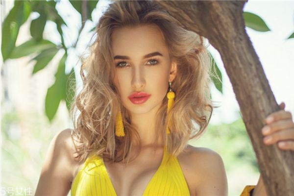 玻尿酸隆鼻外擴(kuò)怎么辦 玻尿酸隆鼻會(huì)變寬嗎 玻尿酸隆鼻外擴(kuò)怎么辦 玻尿酸隆鼻會(huì)變寬嗎