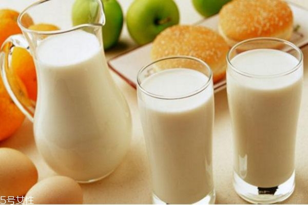 鈣是不是補(bǔ)得越多越好 常見補(bǔ)鈣誤區(qū)