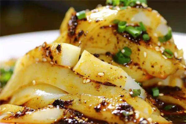 白涼粉是什么東西 白涼粉的做法 白涼粉是什么東西 白涼粉的做法