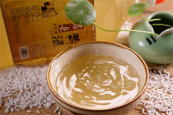 血糖高能喝黃酒嗎 不要過(guò)量飲酒 血糖高能喝黃酒嗎 不要過(guò)量飲酒