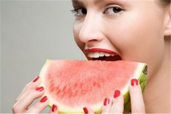 夏季應(yīng)該怎么減肥 夏季減肥方法 夏季應(yīng)該怎么減肥 夏季減肥方法