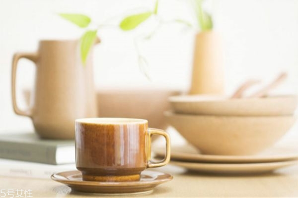 喝茶醉了怎么辦 茶醉的原因 喝茶醉了怎么辦 茶醉的原因