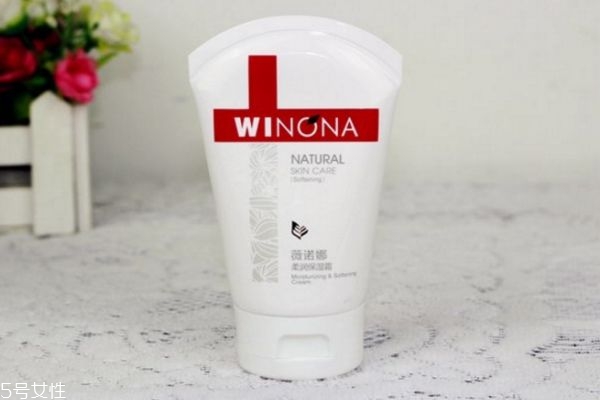 薇諾娜保濕霜怎么樣 薇諾娜柔潤保濕霜作用 薇諾娜保濕霜怎么樣 薇諾娜柔潤保濕霜作用