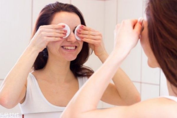 面膜可以天天晚上敷嗎 千萬不要天天敷面膜 面膜可以天天晚上敷嗎 千萬不要天天敷面膜