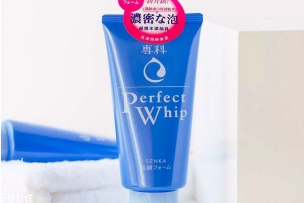 適合學生黨的平價護膚品 學生黨護膚品推薦