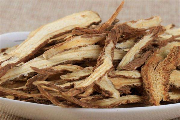 當(dāng)歸吃多了會(huì)上火嗎 吃當(dāng)歸上火怎么辦 當(dāng)歸吃多了會(huì)上火嗎 吃當(dāng)歸上火怎么辦