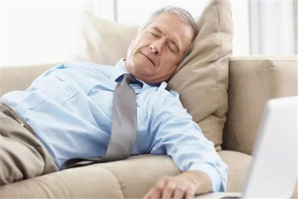 失眠多夢(mèng)是怎么回事 為什么會(huì)睡眠多夢(mèng) 失眠多夢(mèng)是怎么回事 為什么會(huì)睡眠多夢(mèng)