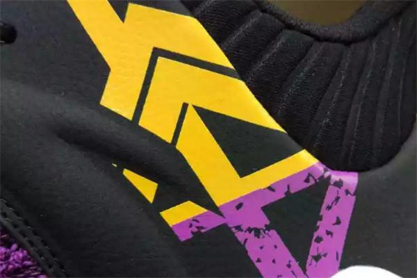 安踏要瘋3開箱測評(píng) 安踏要瘋3諜照