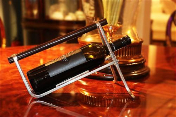 紅酒一般多少錢(qián)一瓶 紅酒的價(jià)格是多少