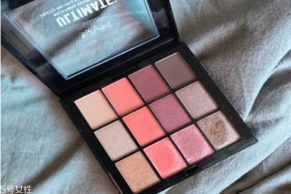 nyx12色眼影盤(pán)多少錢(qián) nyx12色眼影畫(huà)法 nyx12色眼影盤(pán)多少錢(qián) nyx12色眼影畫(huà)法