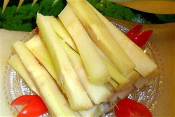 甘蔗可以補(bǔ)血嗎 甘蔗的好處有哪些 甘蔗可以補(bǔ)血嗎 甘蔗的好處有哪些