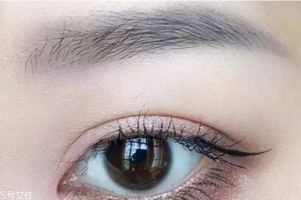 激光洗眉毛會(huì)不會(huì)出血 選對儀器不會(huì)出血