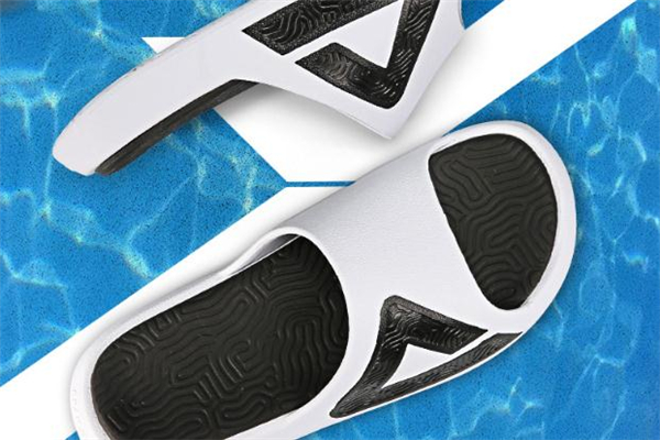 匹克態(tài)極拖鞋多少錢 匹克態(tài)極拖鞋發(fā)售時間 匹克態(tài)極拖鞋多少錢 匹克態(tài)極拖鞋發(fā)售時間