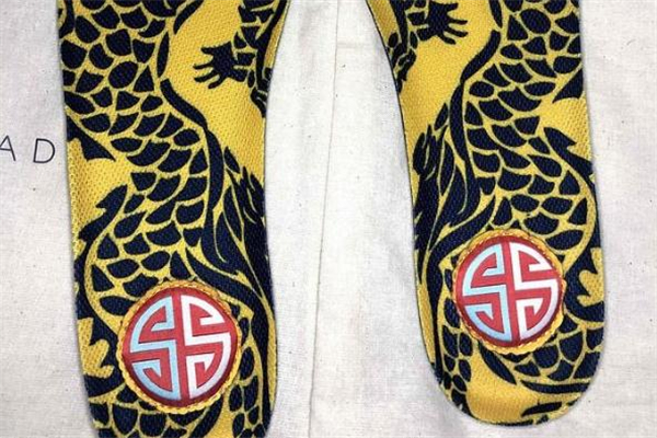 李寧wow7端午開箱測評 韋德之道7端午配色實(shí)物