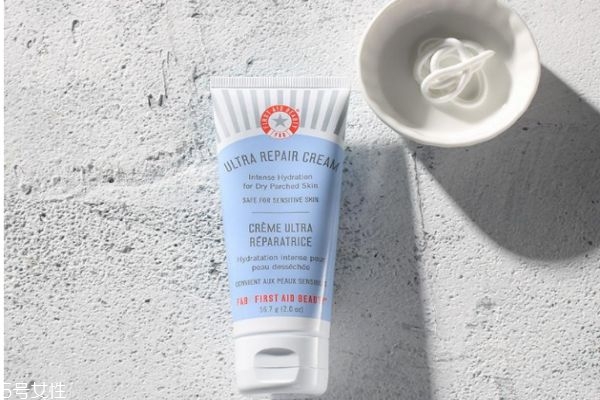 fab急救面霜好用嗎 fab急救神奇修復(fù)面霜 fab急救面霜好用嗎 fab急救神奇修復(fù)面霜