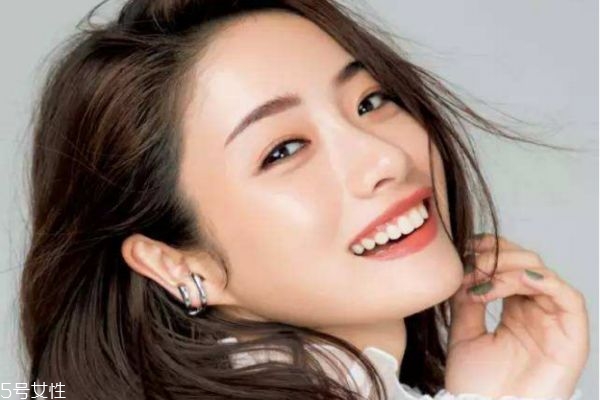 果汁臉長(zhǎng)什么樣子 比少女臉更斬男 果汁臉長(zhǎng)什么樣子 比少女臉更斬男