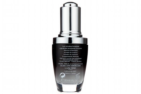 肌底液可以當眼霜用嗎 使用肌底液的注意事項