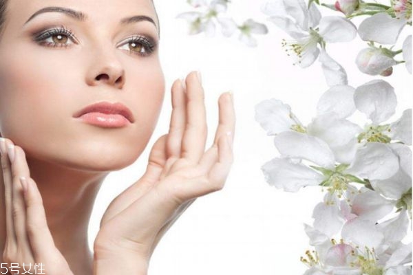 果酸換膚后怎么保養(yǎng) 果酸換膚前后注意事項(xiàng) 果酸換膚后怎么保養(yǎng) 果酸換膚前后注意事項(xiàng)