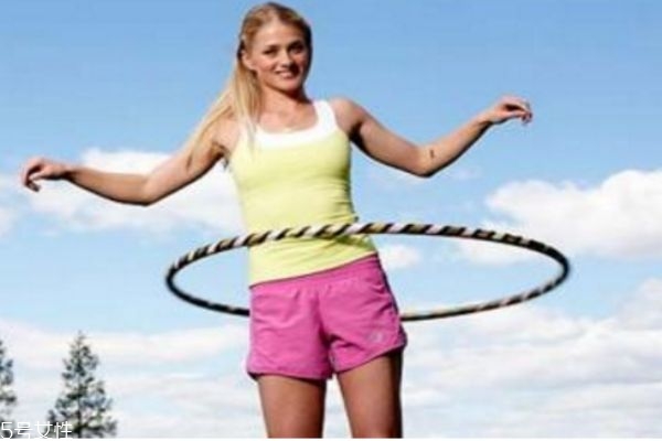 轉(zhuǎn)呼啦圈減肥有效果嗎 轉(zhuǎn)呼啦圈是有氧運動還是無氧運動