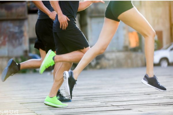 跑步瘦腿嗎 正確的跑步瘦腿方法 跑步瘦腿嗎 正確的跑步瘦腿方法