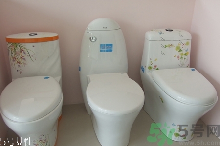 馬桶漏水的原因？馬桶漏水如何修理？