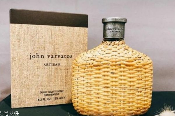 女生最喜歡的男士香水 最受女人喜歡的男士香水 女生最喜歡的男士香水 最受女人喜歡的男士香水