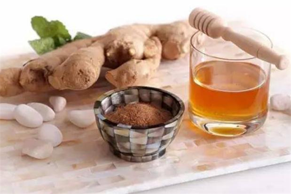 生姜蜂蜜水什么時候喝最好 生姜蜂蜜水的正確喝法 生姜蜂蜜水什么時候喝最好 生姜蜂蜜水的正確喝法