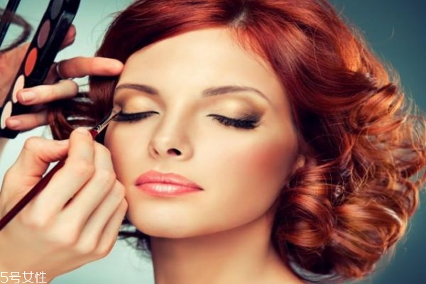 正?；瘖y順序步驟 化妝基本順序