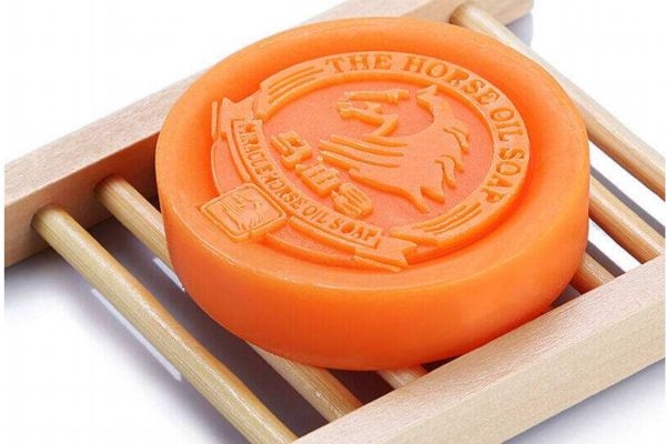馬油皂對(duì)螨蟲(chóng)有用嗎 馬油皂的功效與作用