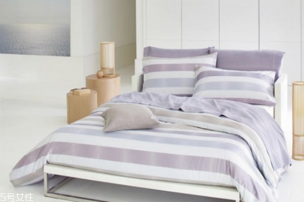 夏天床單多久洗一次 夏天長時(shí)間不洗床單的危害