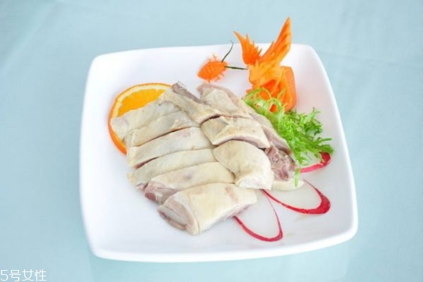 雞肉怎么吃最營養(yǎng) 雞什么時候吃最有營養(yǎng) 雞肉怎么吃最營養(yǎng) 雞什么時候吃最有營養(yǎng)